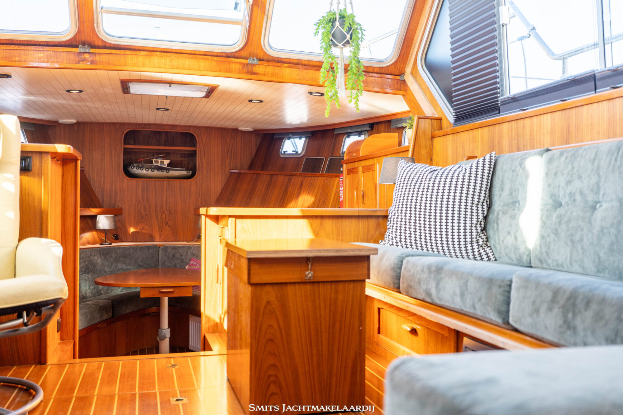 foto: 5 MMS MMS Bakdekkruiser 12.00 AK Cabrio