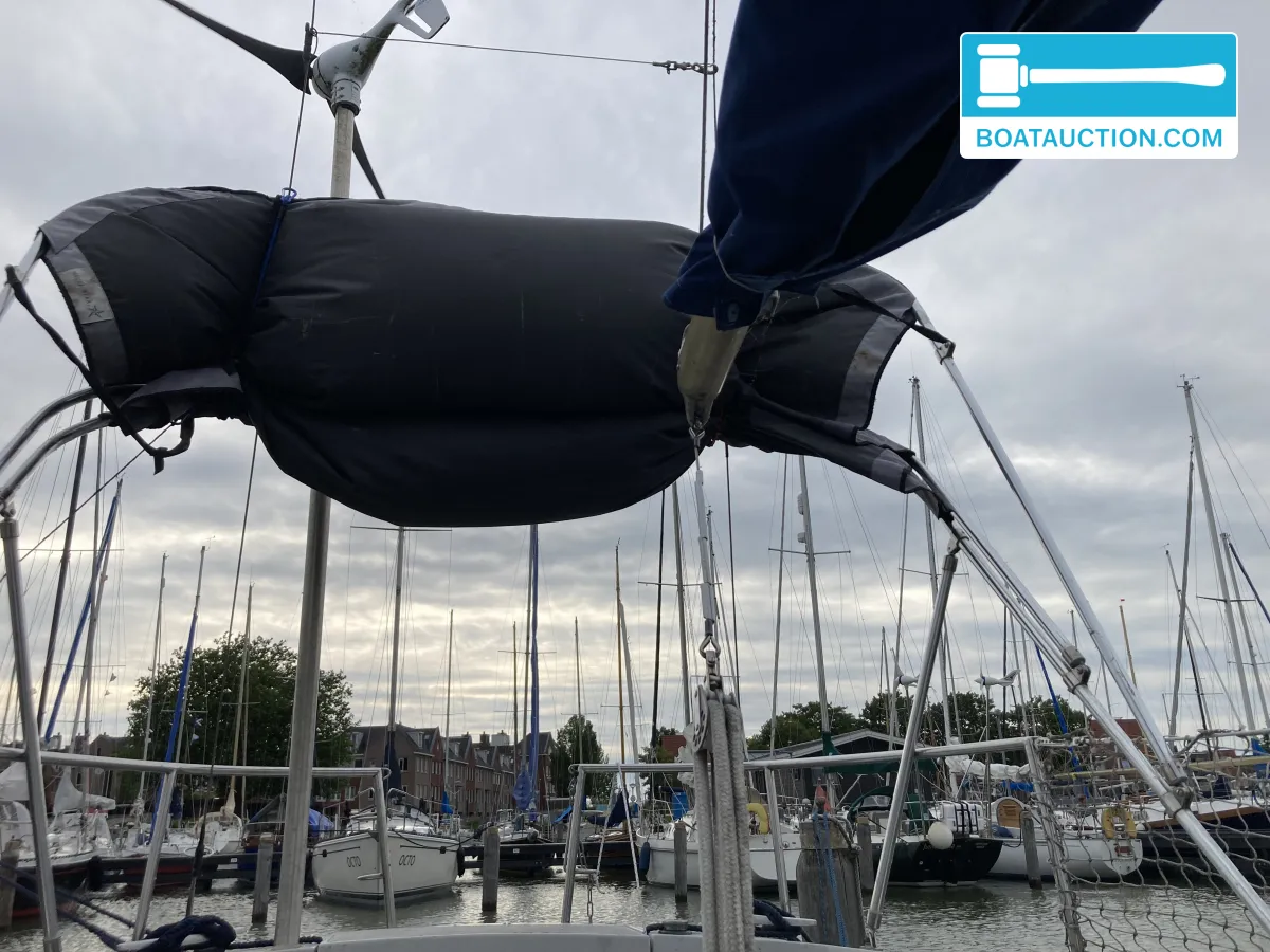 Dufour Safari 27