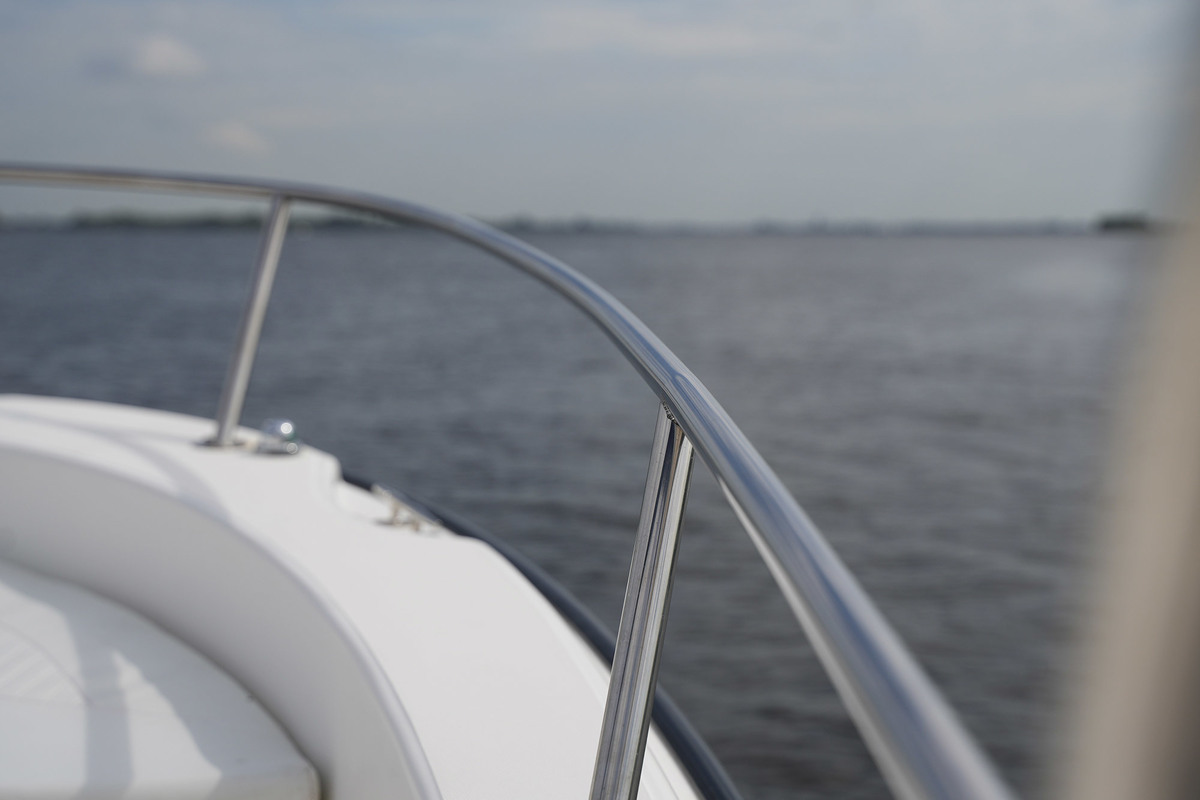 foto: 37 Boston Whaler 180 Dauntless