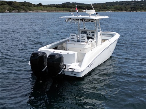 foto: 4 Boston Whaler 320 Outrage - 2X Mercury Verado 250