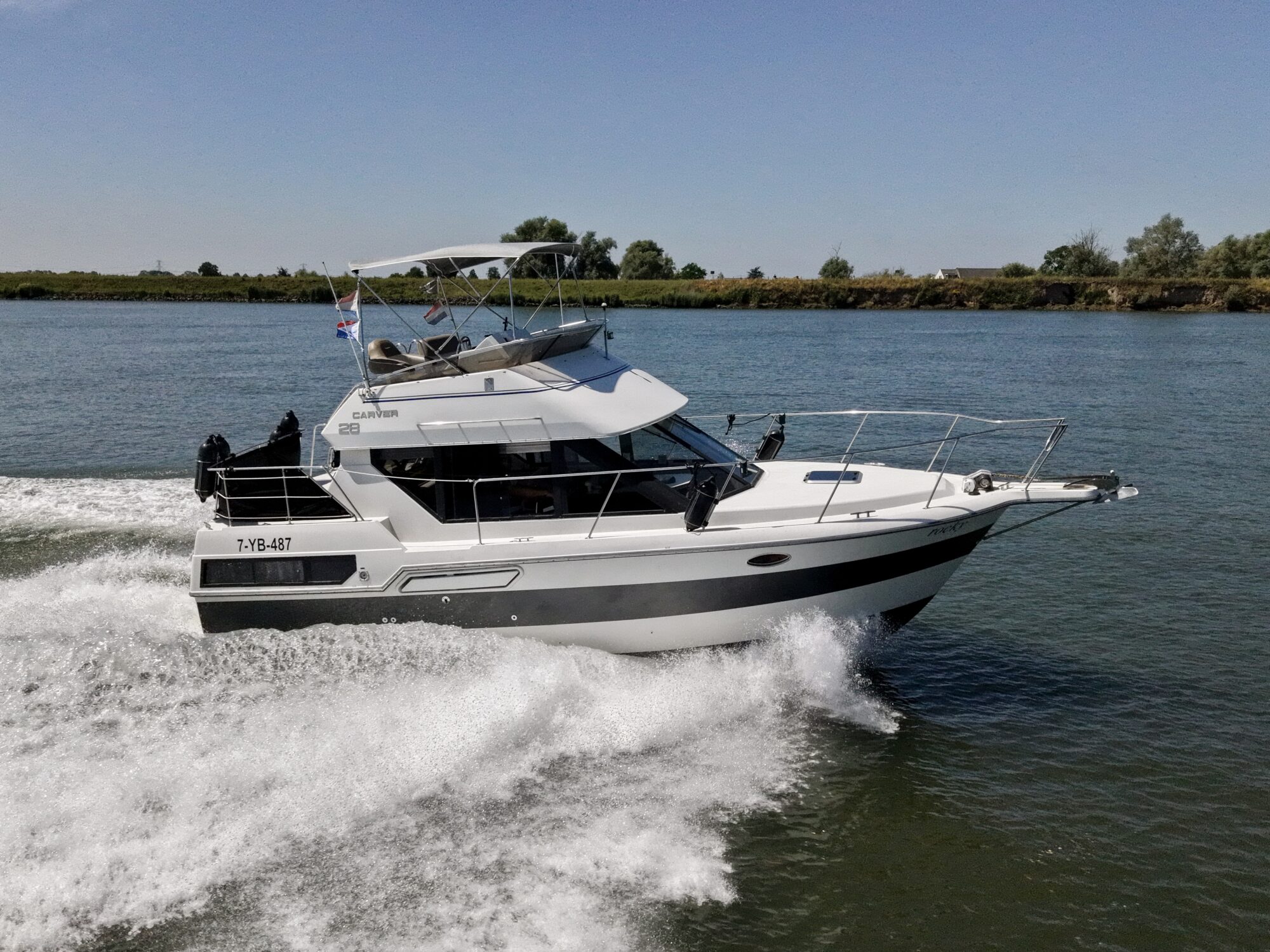 Carver Carver 28 Flybridge