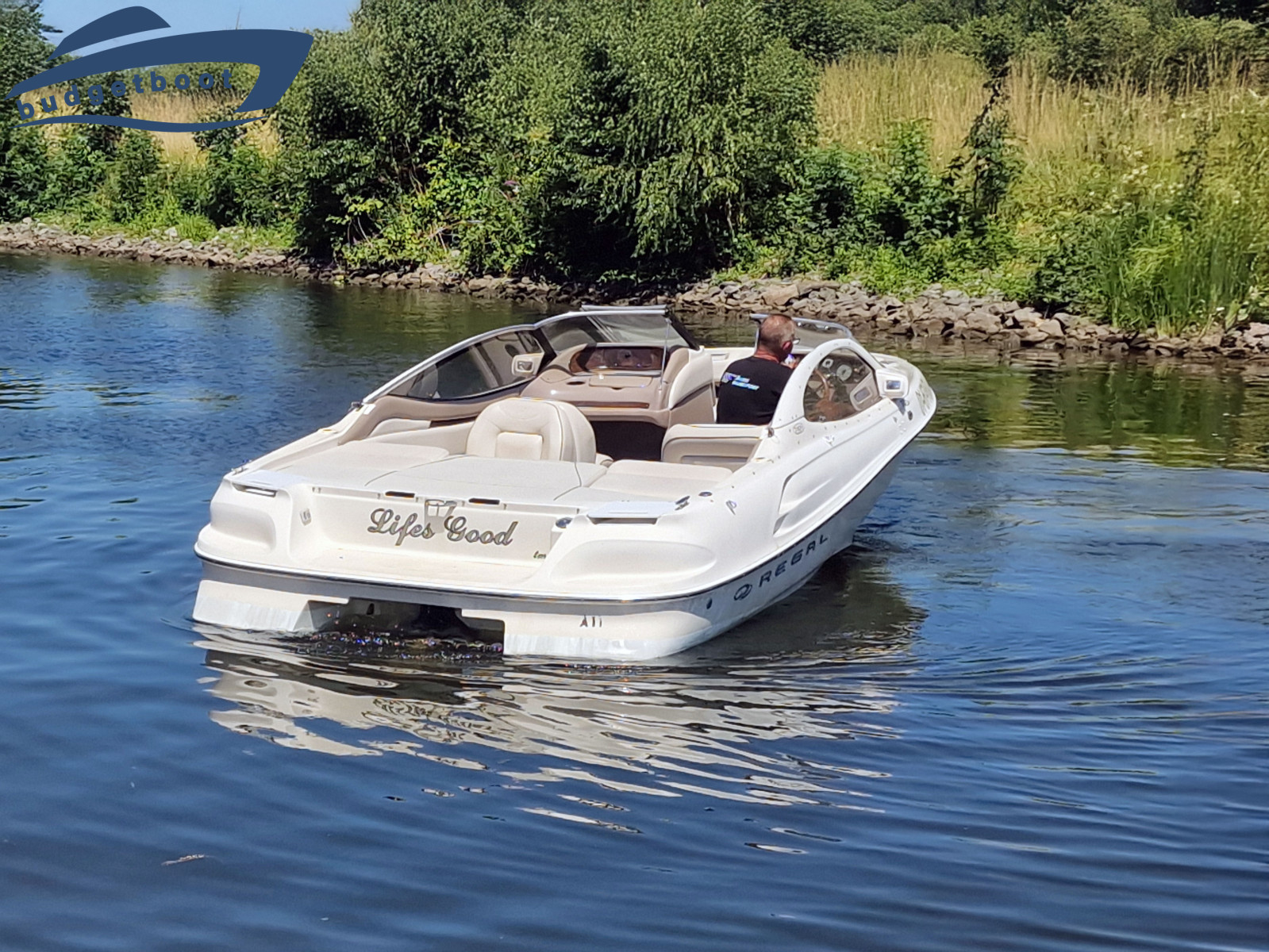 foto: 20 Regal  2100LSR