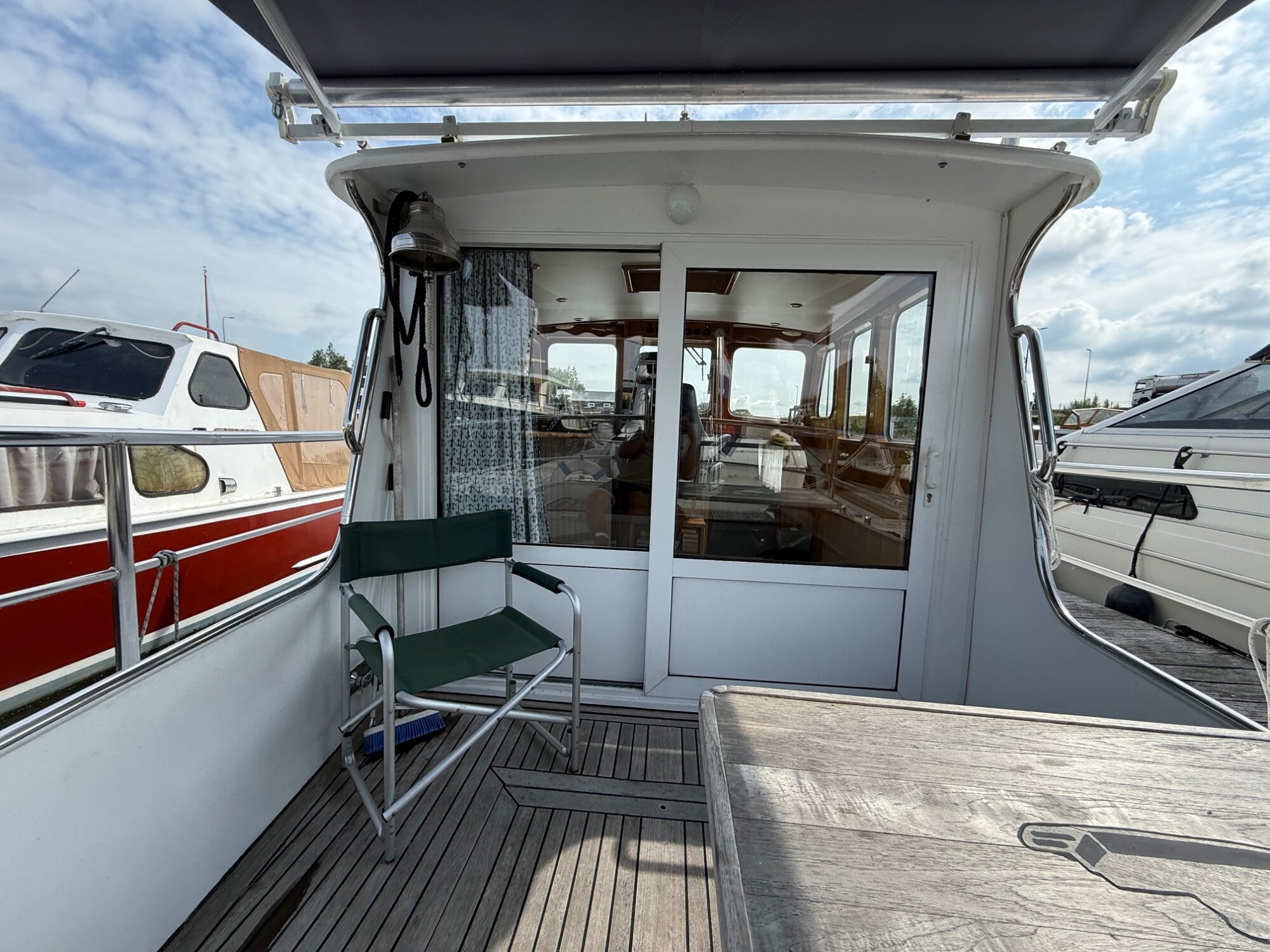 foto: 5 Damen Damen Vlet 12.00 OK