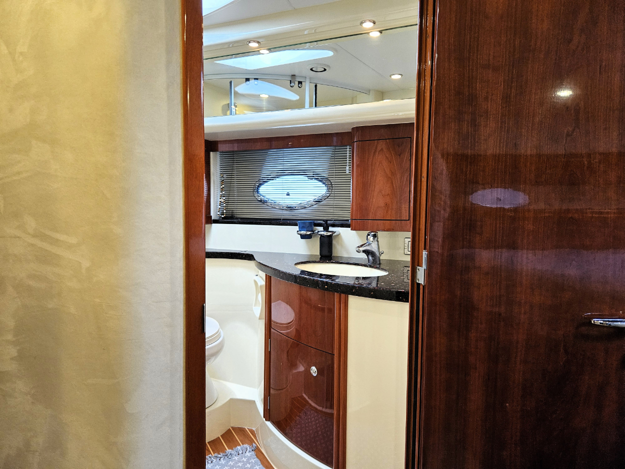 foto: 6 Fairline Phantom 50