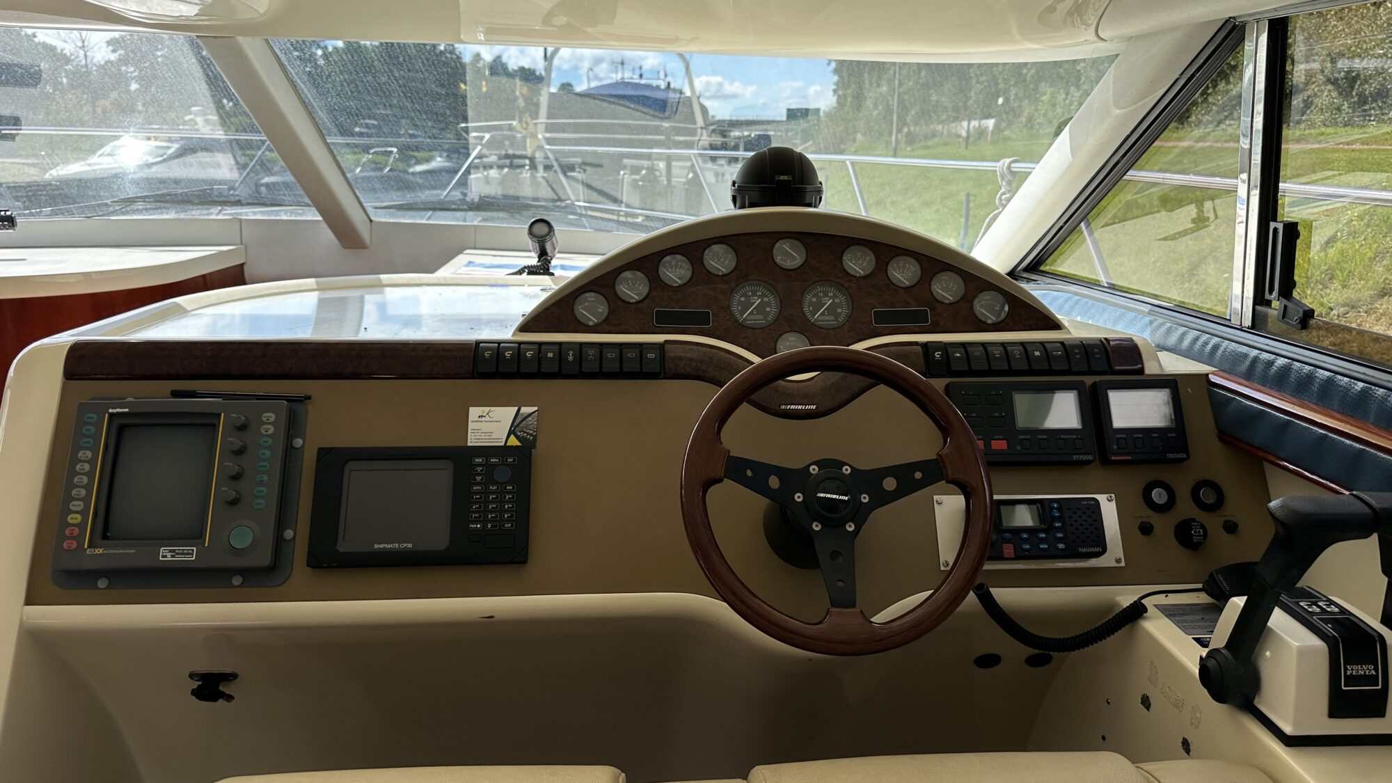 foto: 5 Fairline Fairline Phantom 40 Flybridge