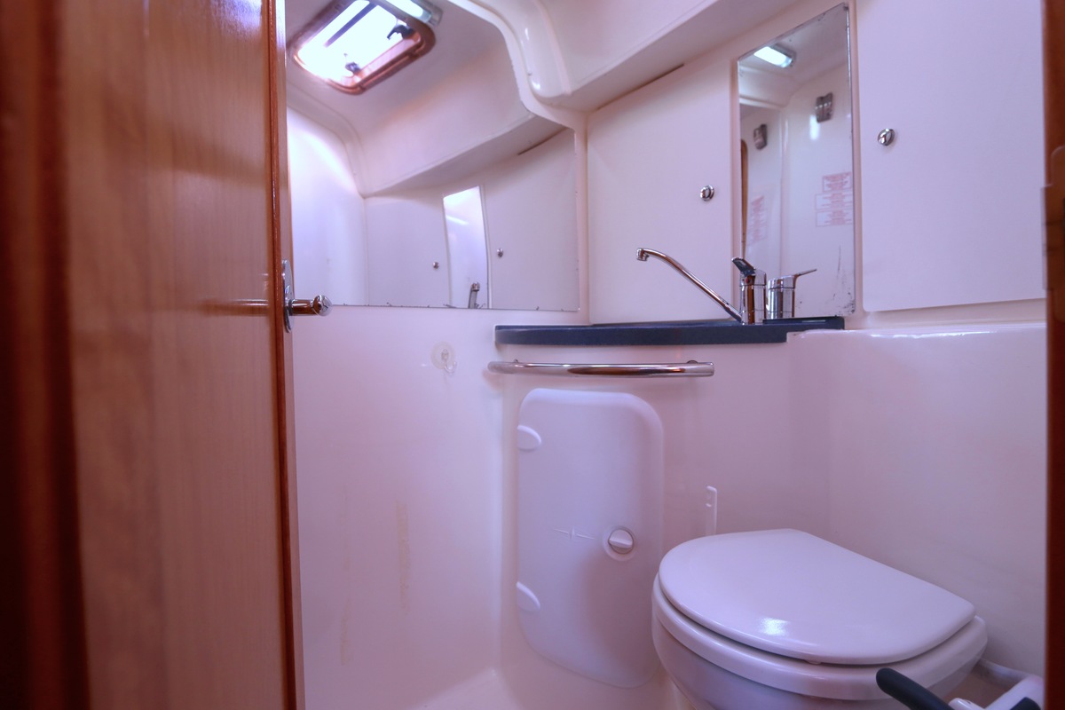 foto: 39 Bavaria  37-3 Cruiser