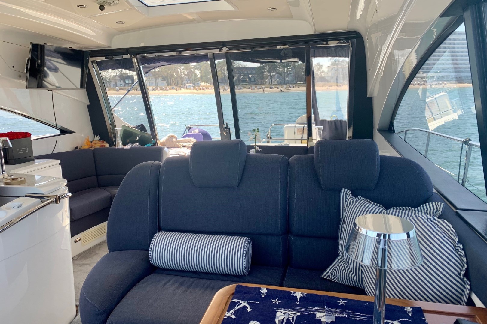 foto: 23 Fairline  Targa 62