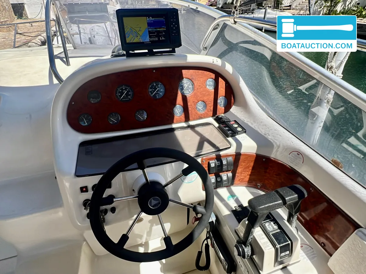 foto: 11 Cranchi Giada 30