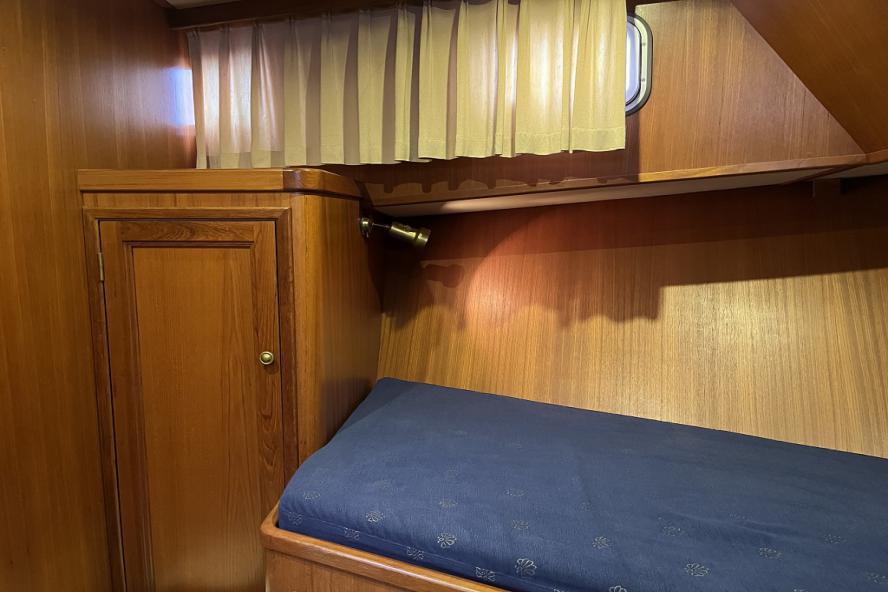 foto: 54 Blauwe Hand Trawler 1400