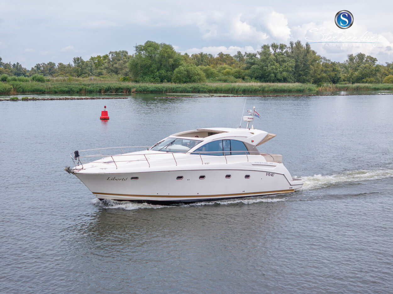 foto: 6 Jeanneau Prestige 42S