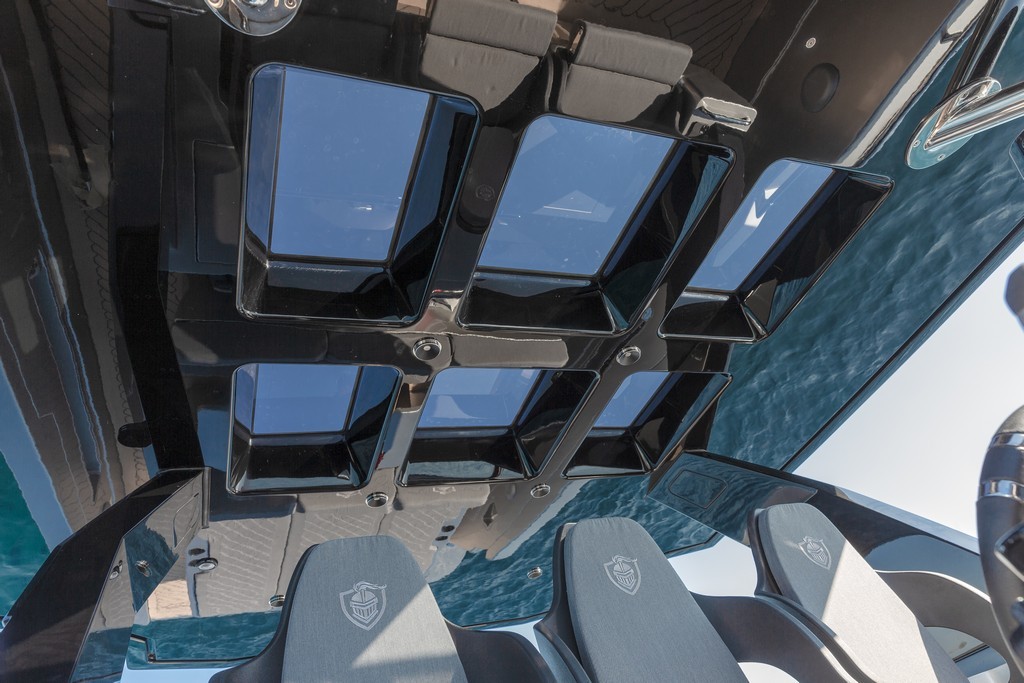 foto: 6 Canados 493 GLADIATOR GRANDE