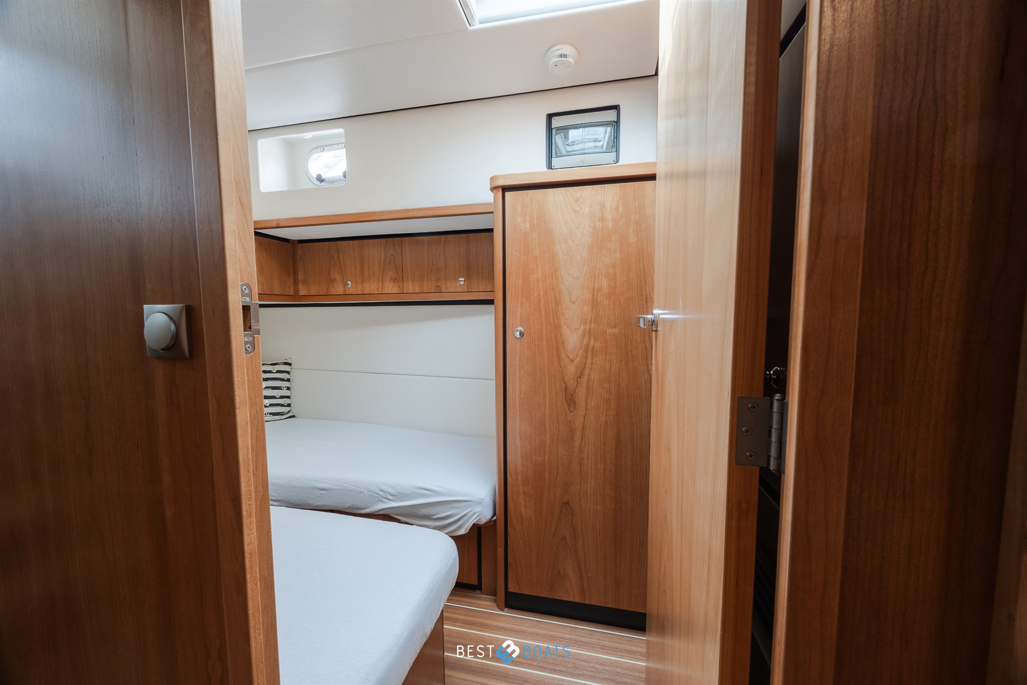 foto: 5 Linssen Grand Sturdy 500 AC Variotop