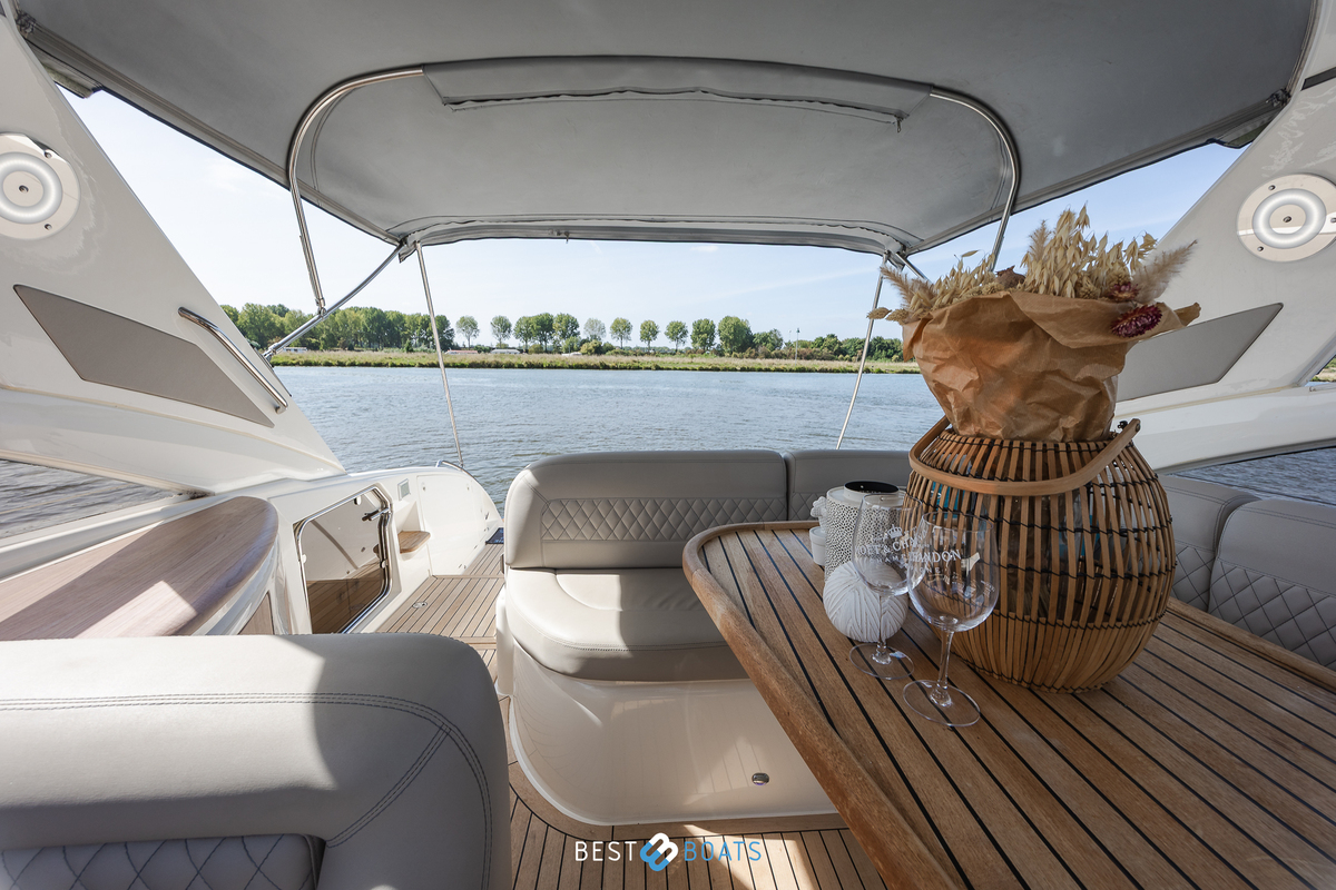 foto: 5 Princess V42
