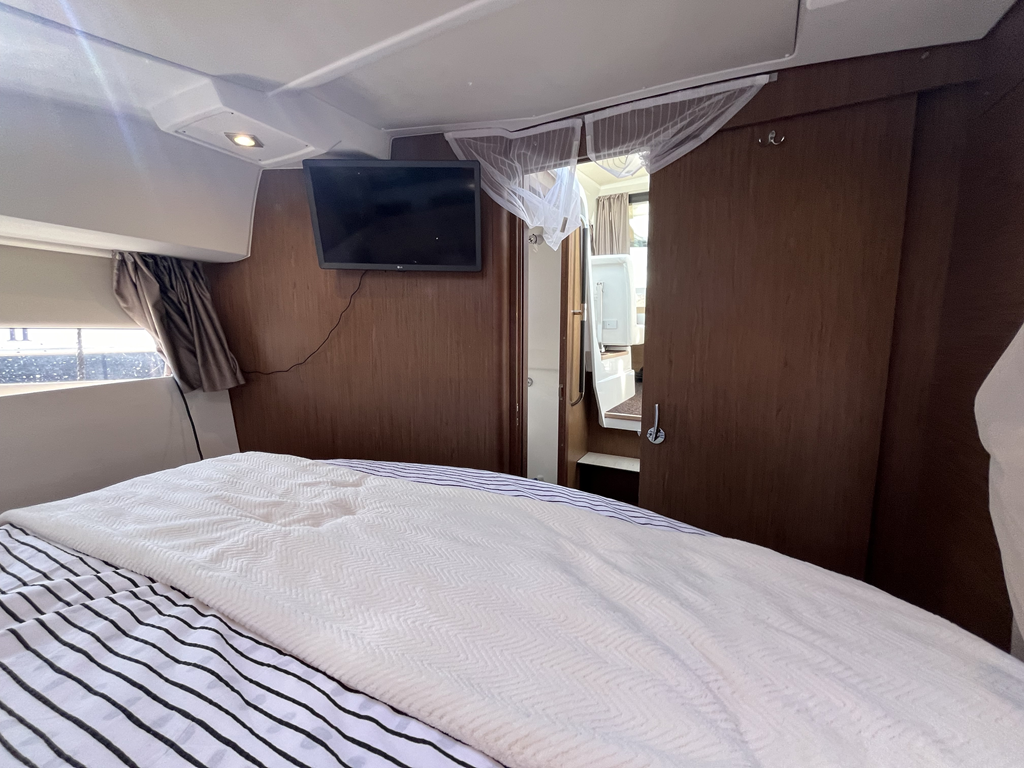 foto: 49 Jeanneau NC 9