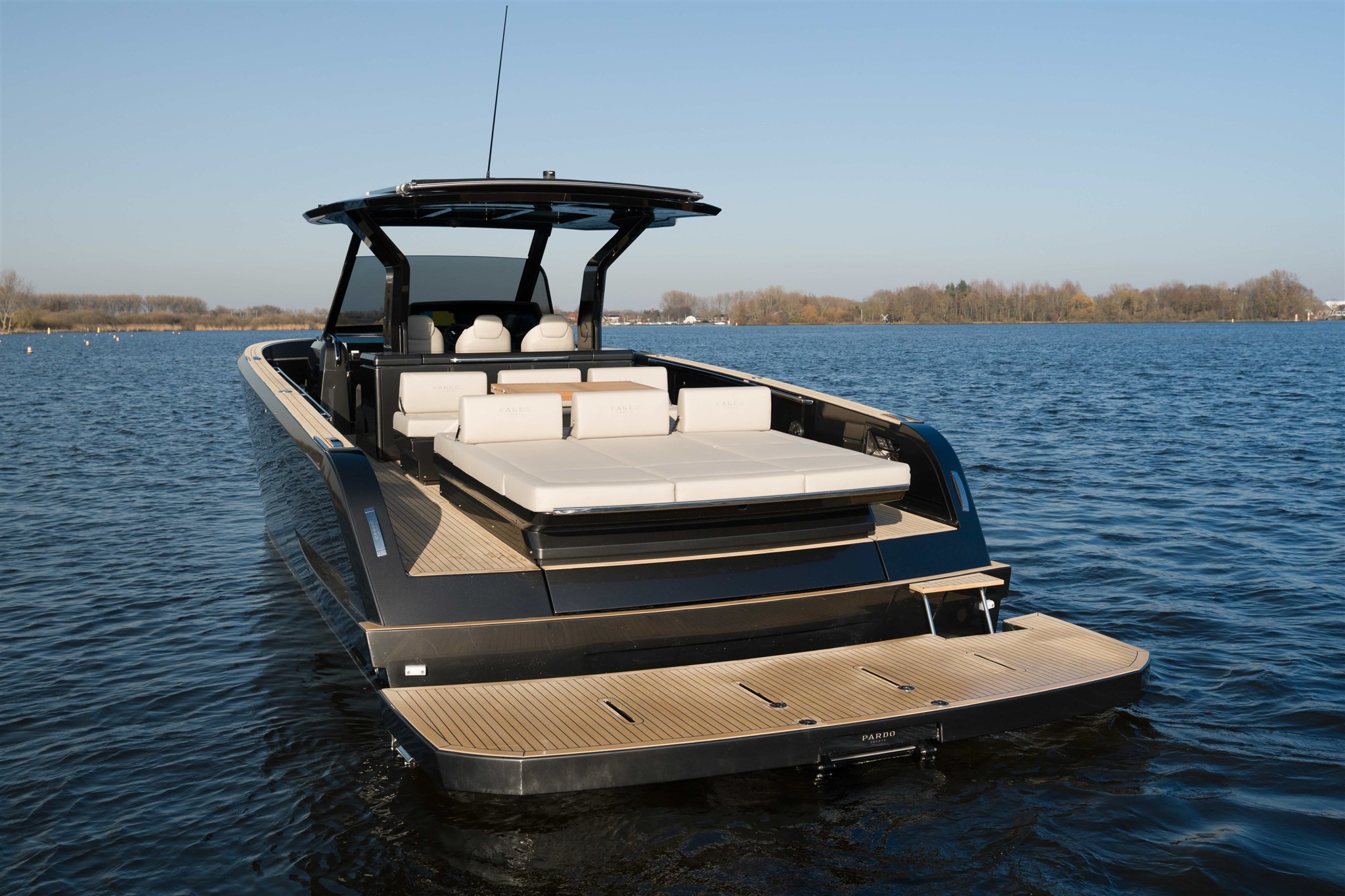 foto: 6 Pardo Yachts Pardo 43 New Model! Demo