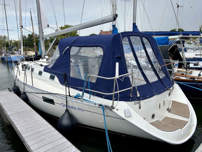Beneteau  Oceanis 370