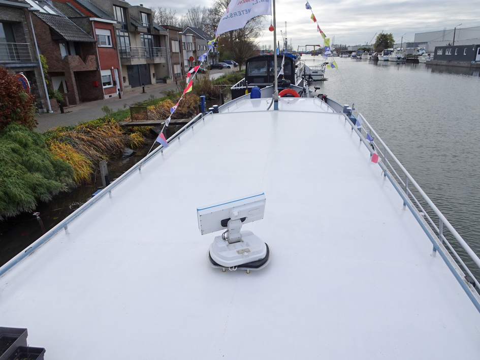 foto: 69 Luxe Motor 26.25 met UBC