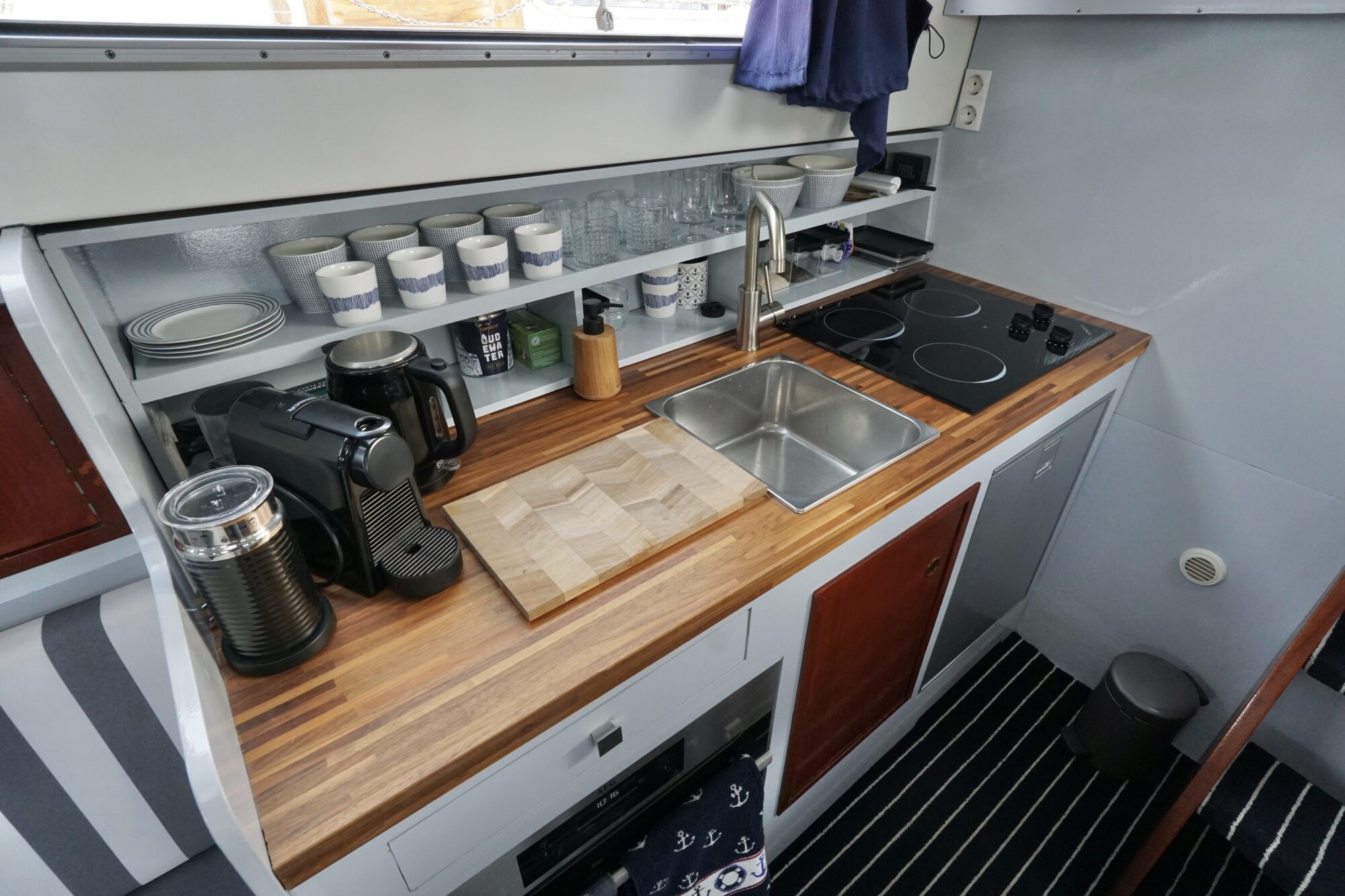 foto: 6 Waterland Waterland 8.50 OK