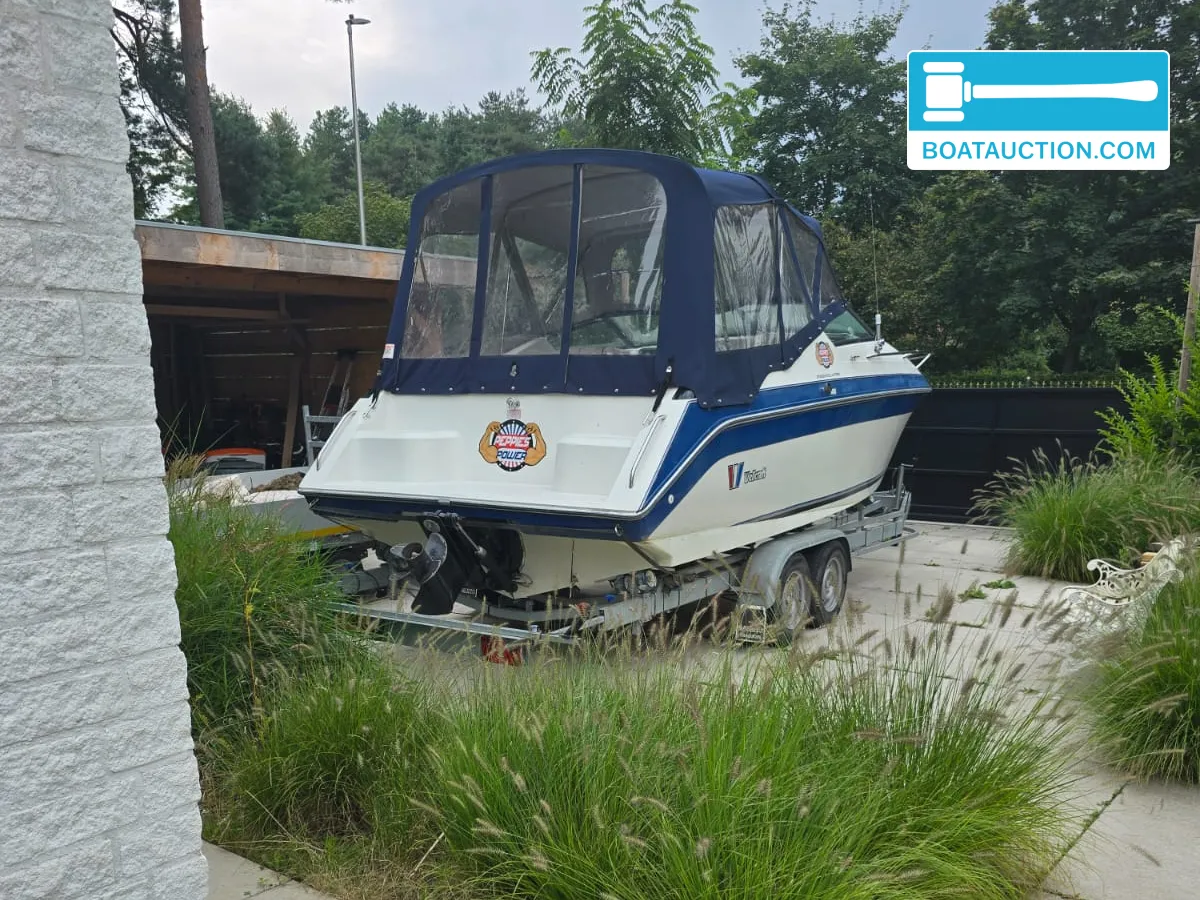 foto: 9 Wellcraft Eclipse 233