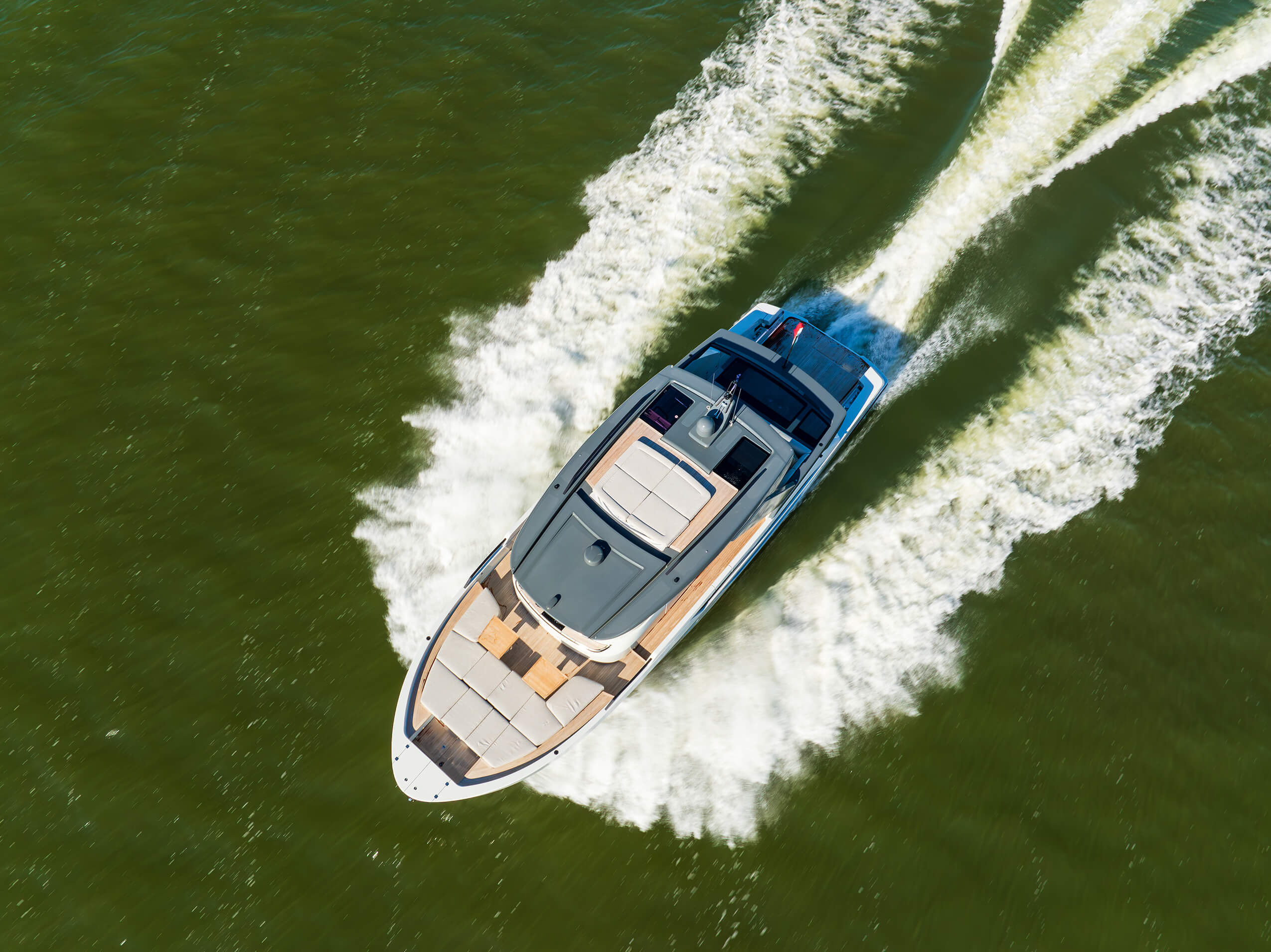 foto: 5 Bluegame BGX60