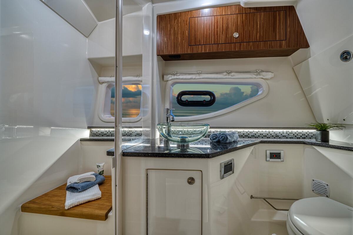 foto: 122 Sea Ray Sundancer 370