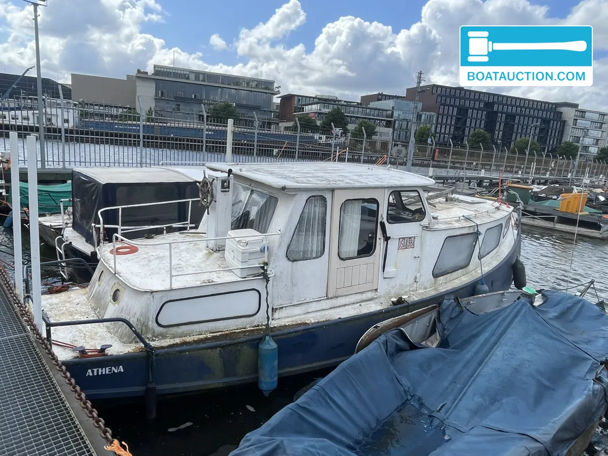 foto: 15 Motorboot 850