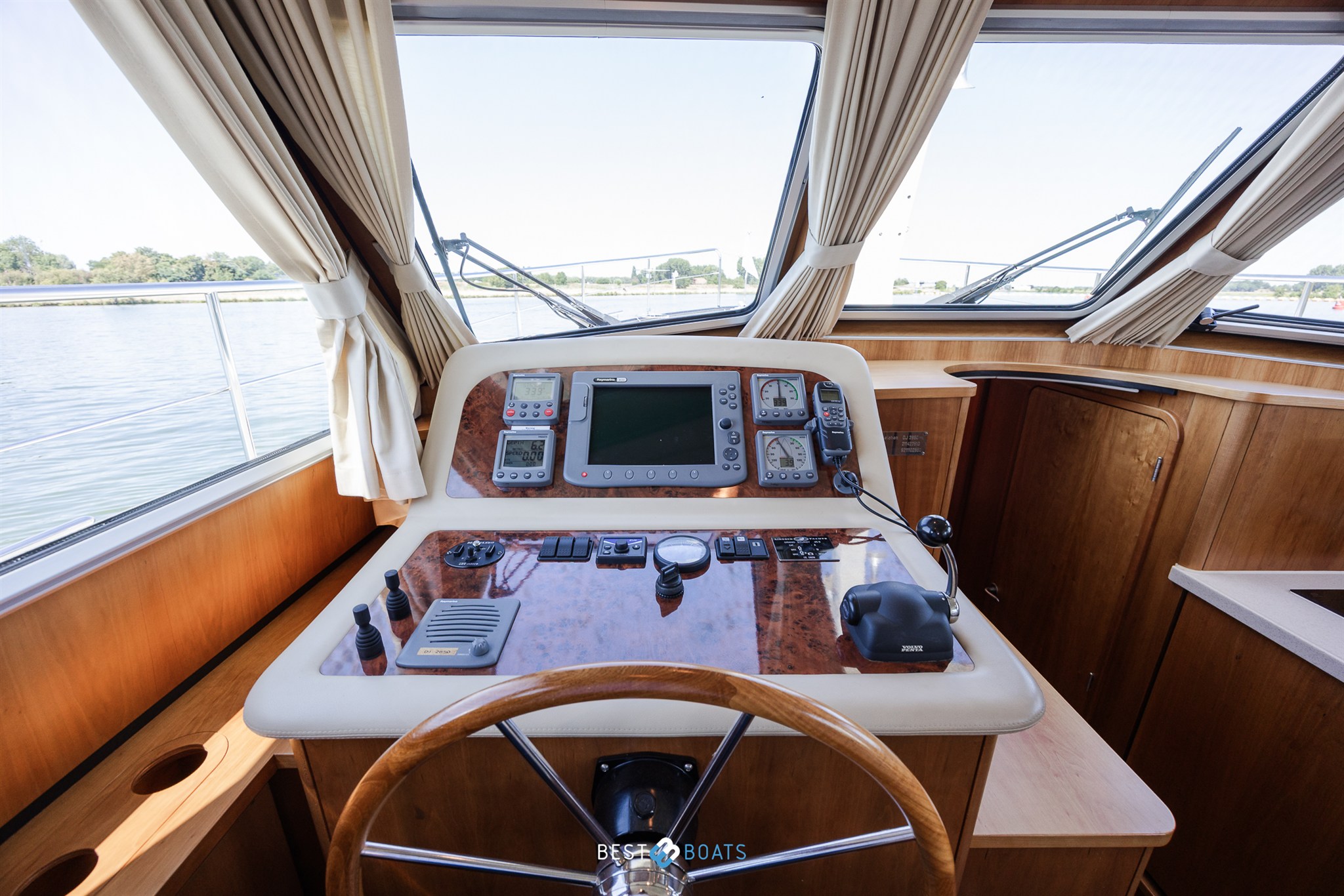 foto: 5 Linssen Grand Sturdy 45.9 AC