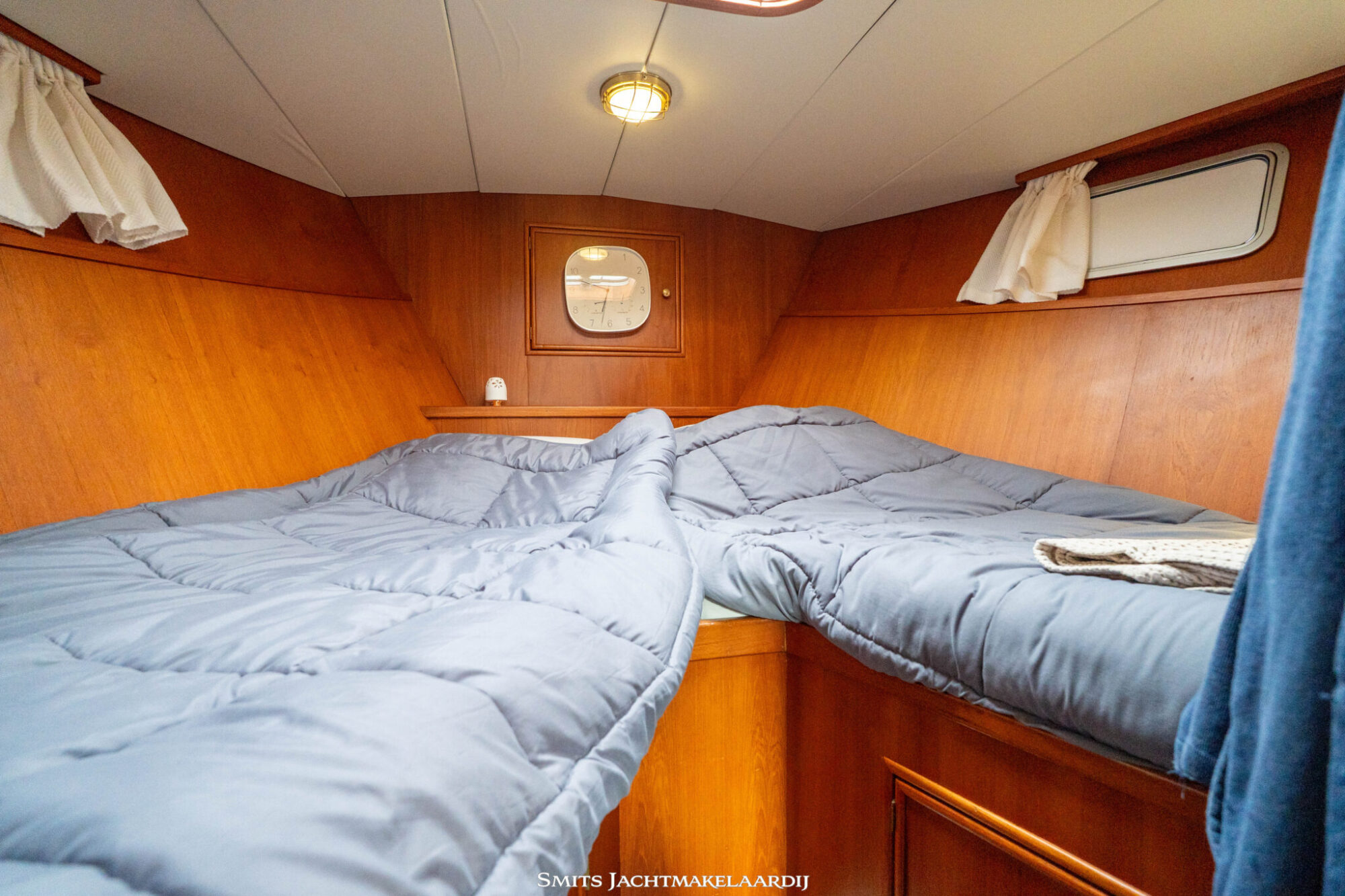 foto: 4 Stevens Columbus Stevens Bakdekkruiser 10.70 AK