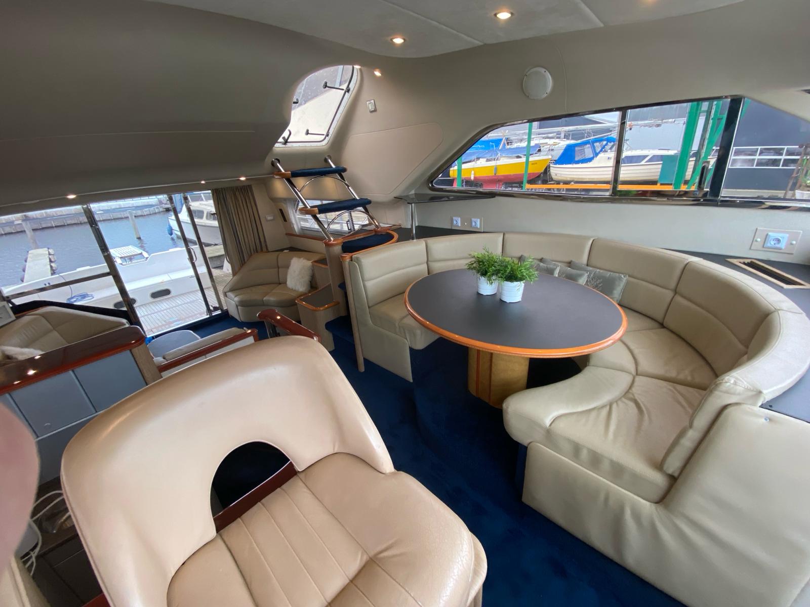 foto: 5 Princess  60 Fly