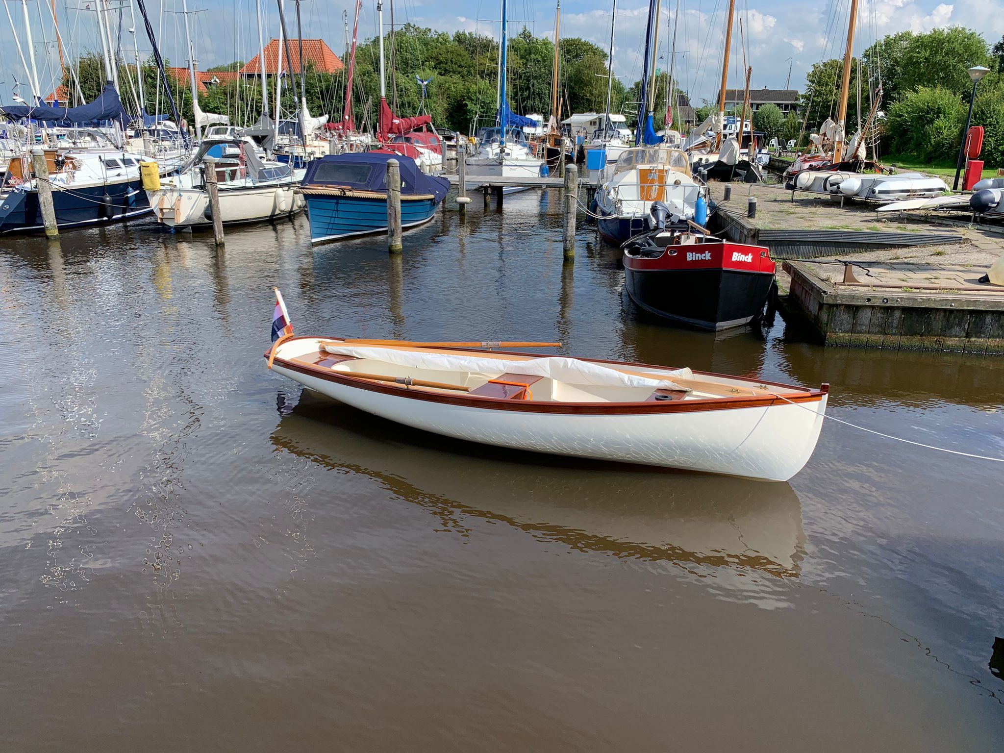 foto: 23 Dinghy Volante 15'