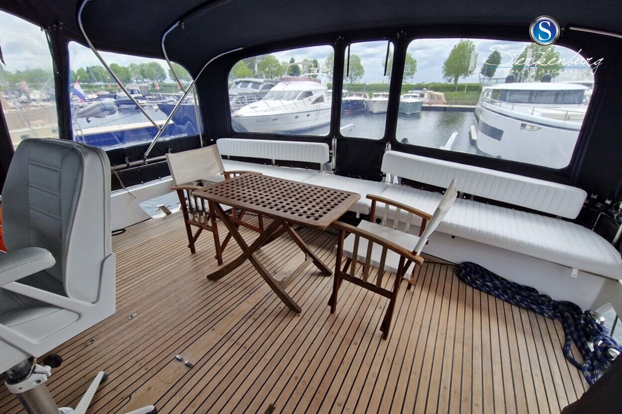 foto: 77 Valk Vitesse 48