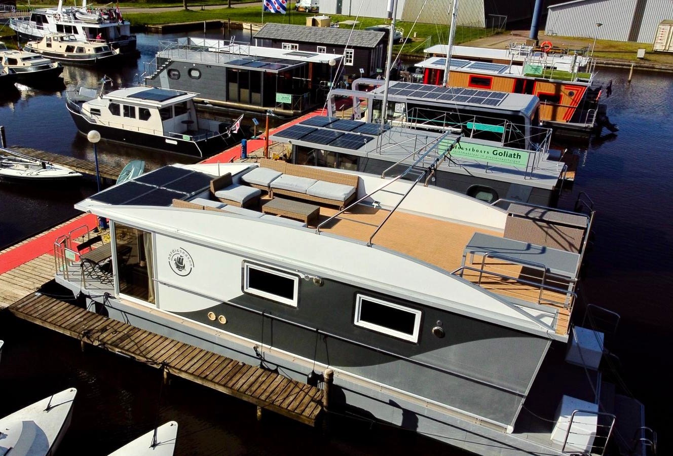 foto: 5 Nordic Season 47 Sea37 CE-C Houseboat