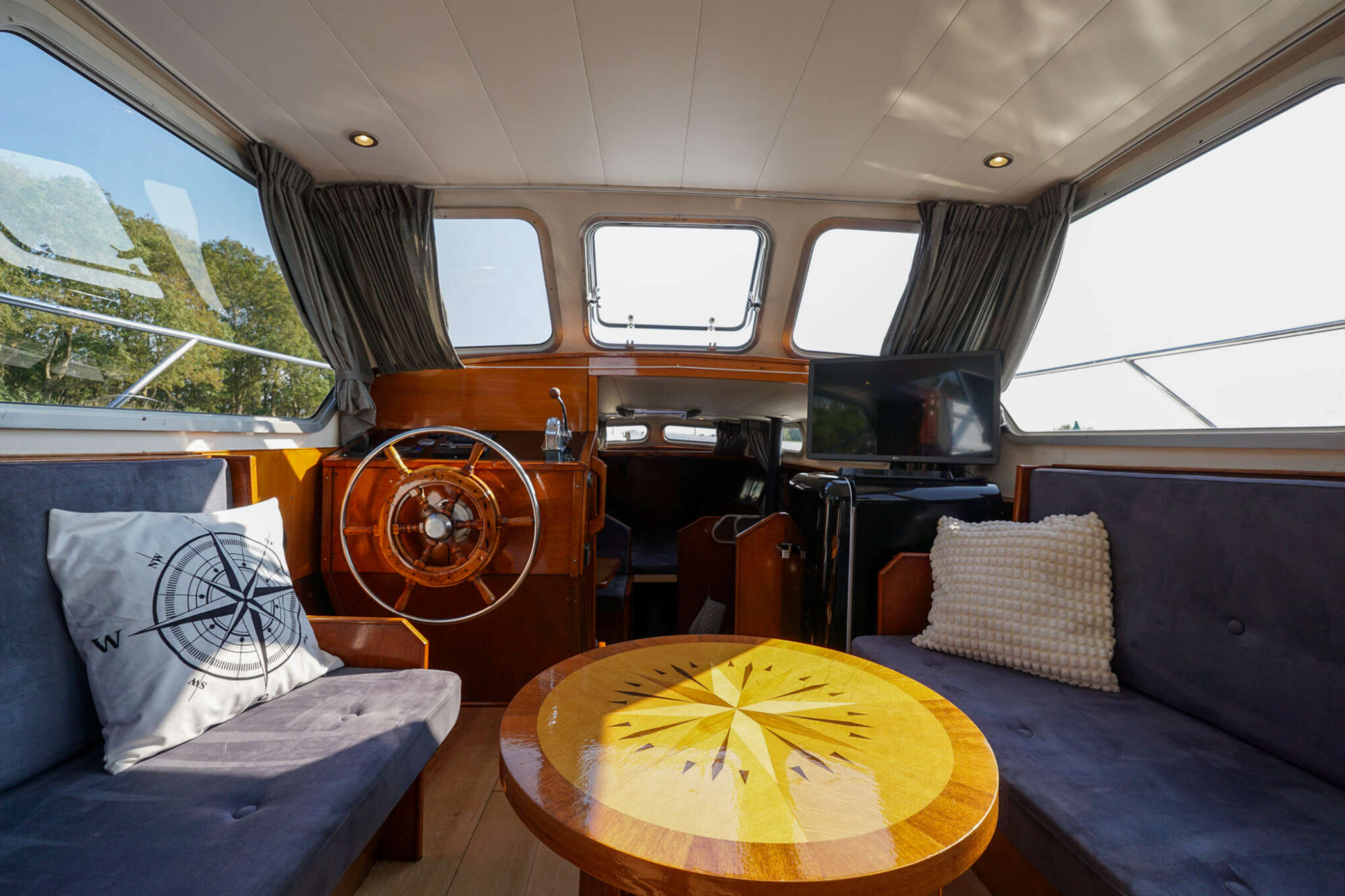 foto: 39 Valkkruiser Valkkruiser 10.50 AK Cabrio