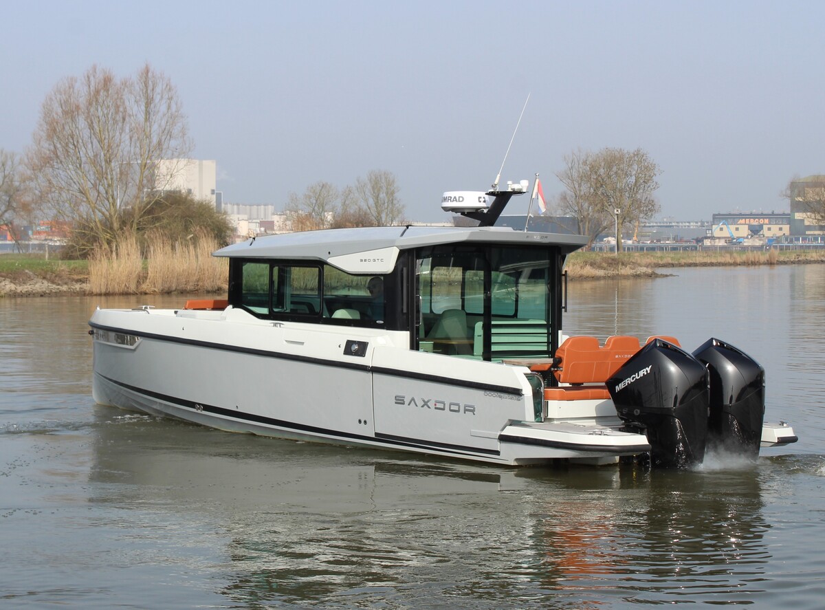 foto: 23 Saxdor 320 GTC