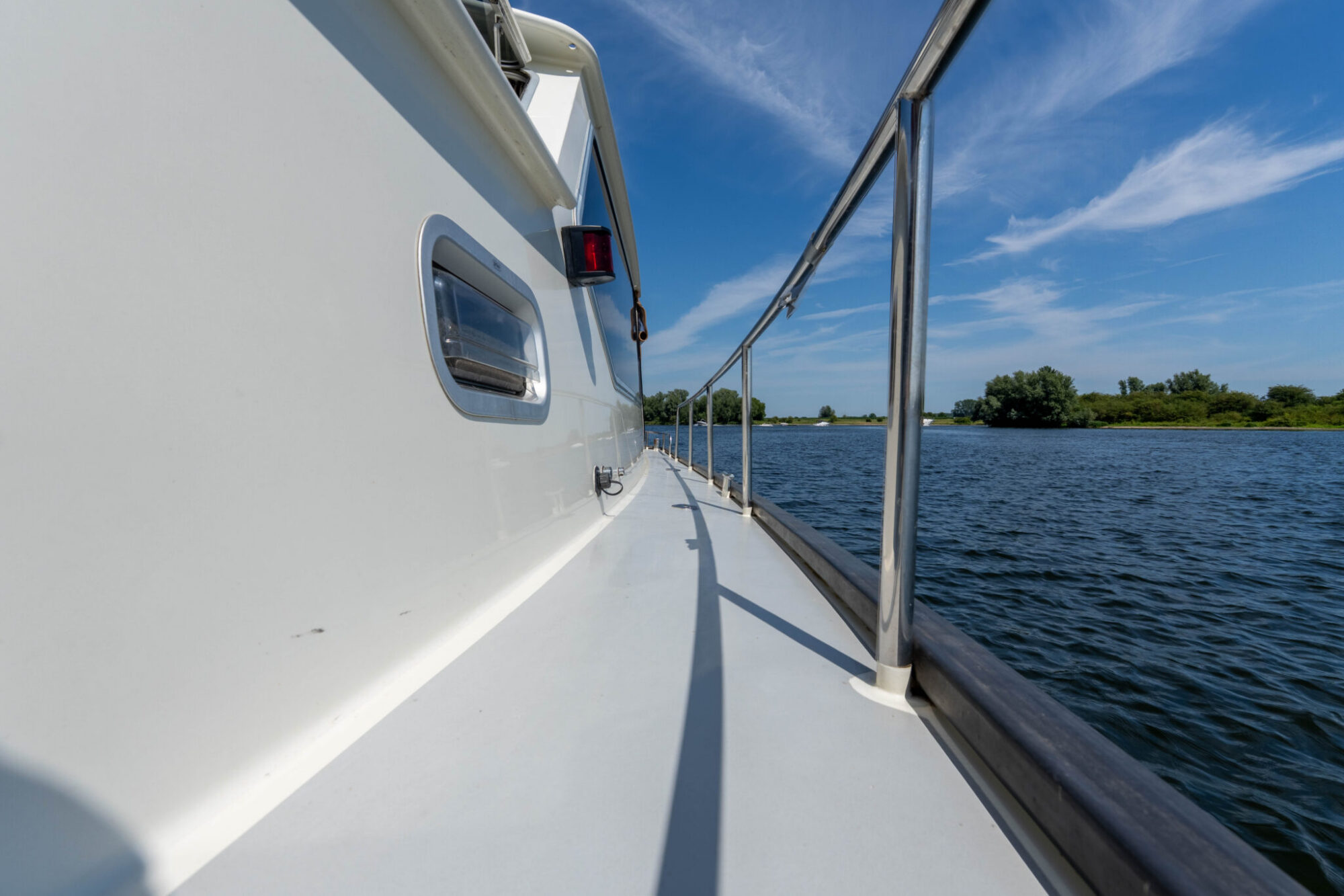 foto: 5 Bege Bege 1000 OK Spiegeldeur