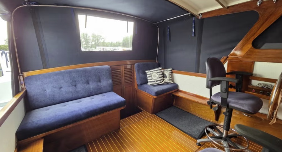 foto: 6 Crown cruiser  9,45