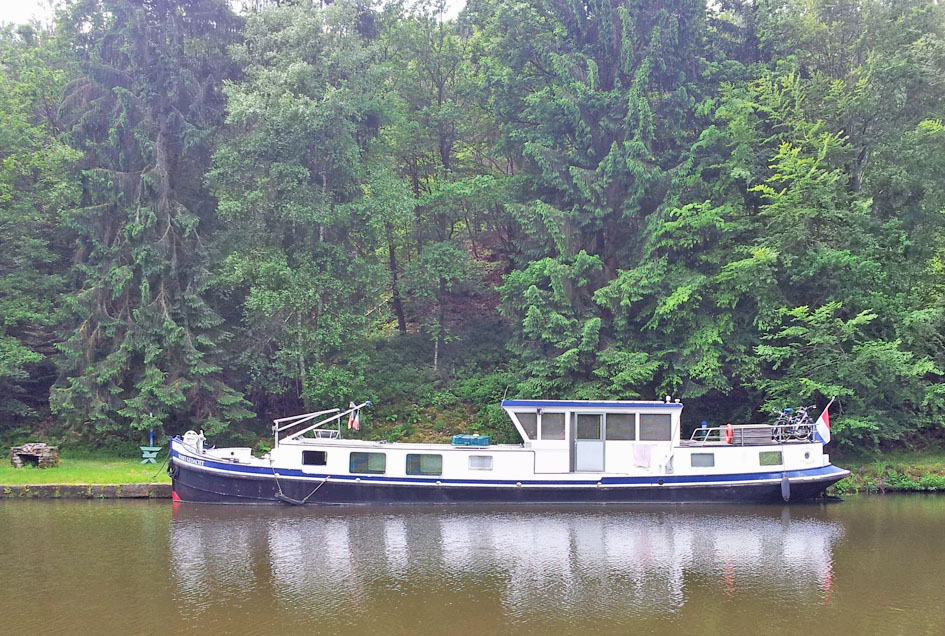 foto: 5 Luxe Motor 21.18 met UBC