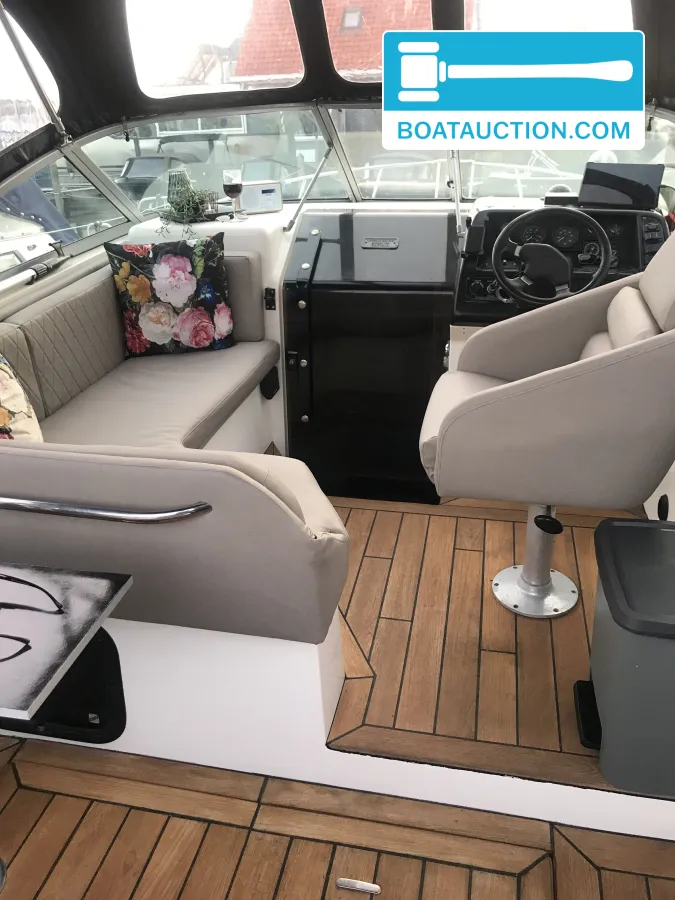 foto: 5 Chaparral 2370 SL