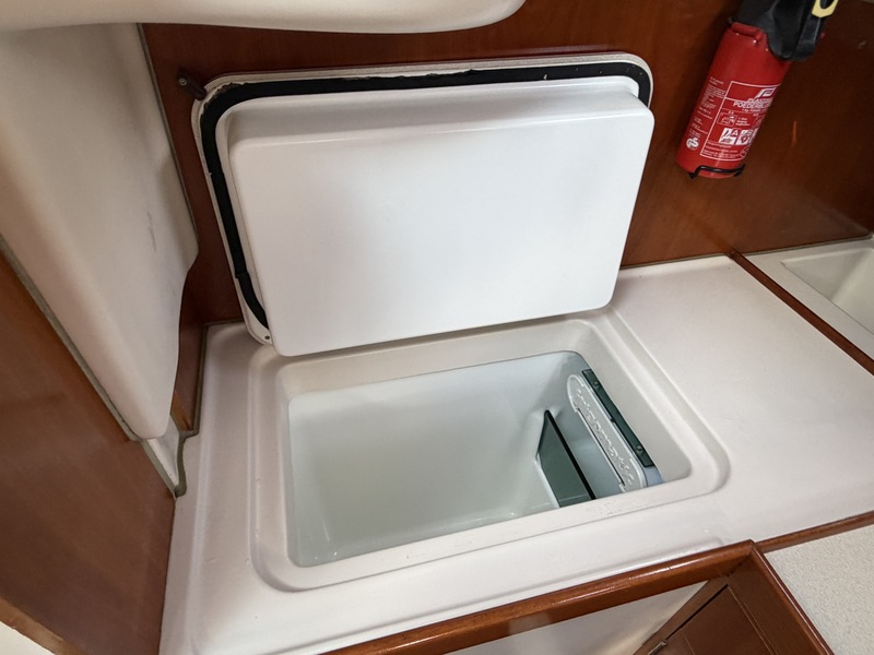foto: 4 Beneteau Oceanis 321