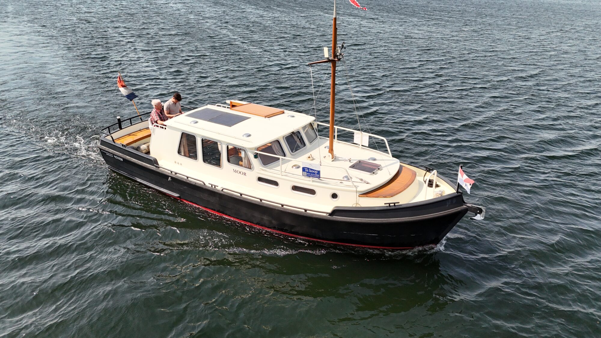 foto: 6 Mooie Nel Mooie Nel 9.50 OK