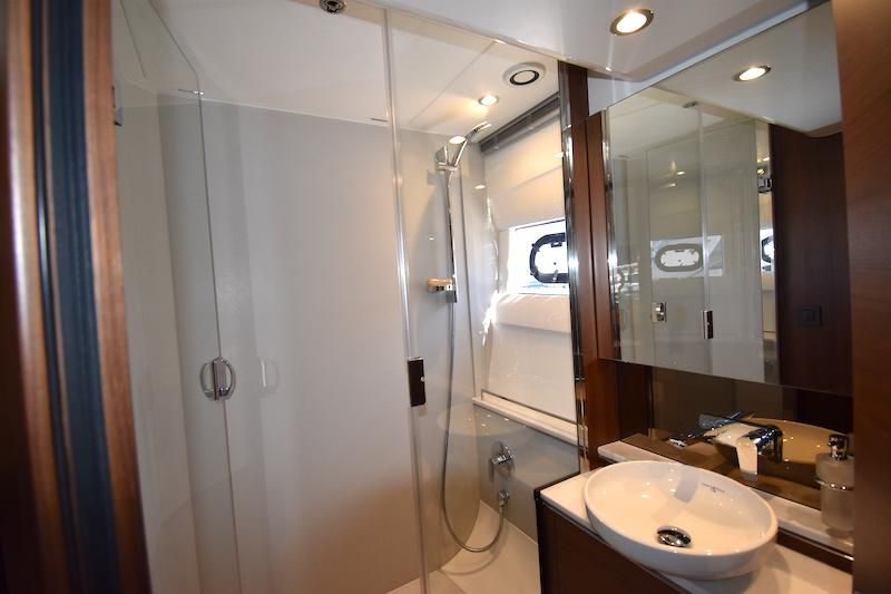 foto: 4 Princess  V50 incl.Williams 325