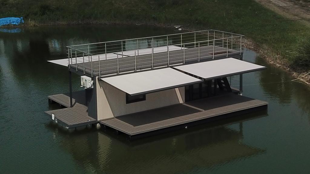 foto: 5 Shogun Mobile Houseboat