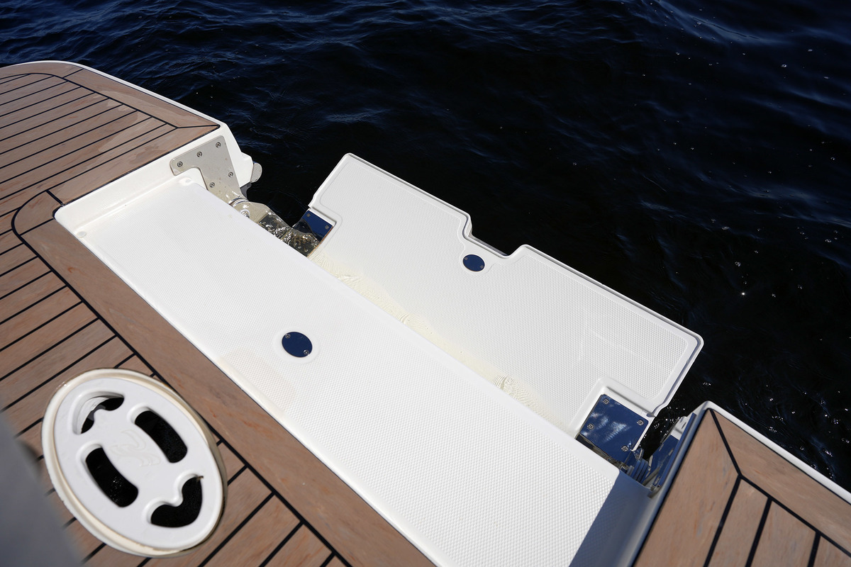 foto: 5 Sea Ray Sundancer 265