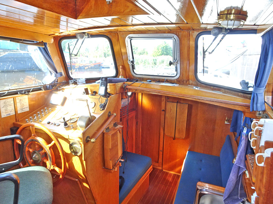 foto: 32 ex Politieboot RP37