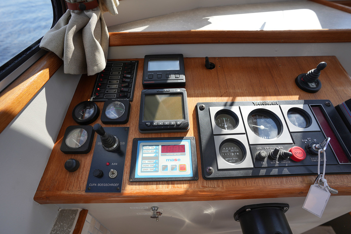 foto: 4 Hellingskip 1100 AK