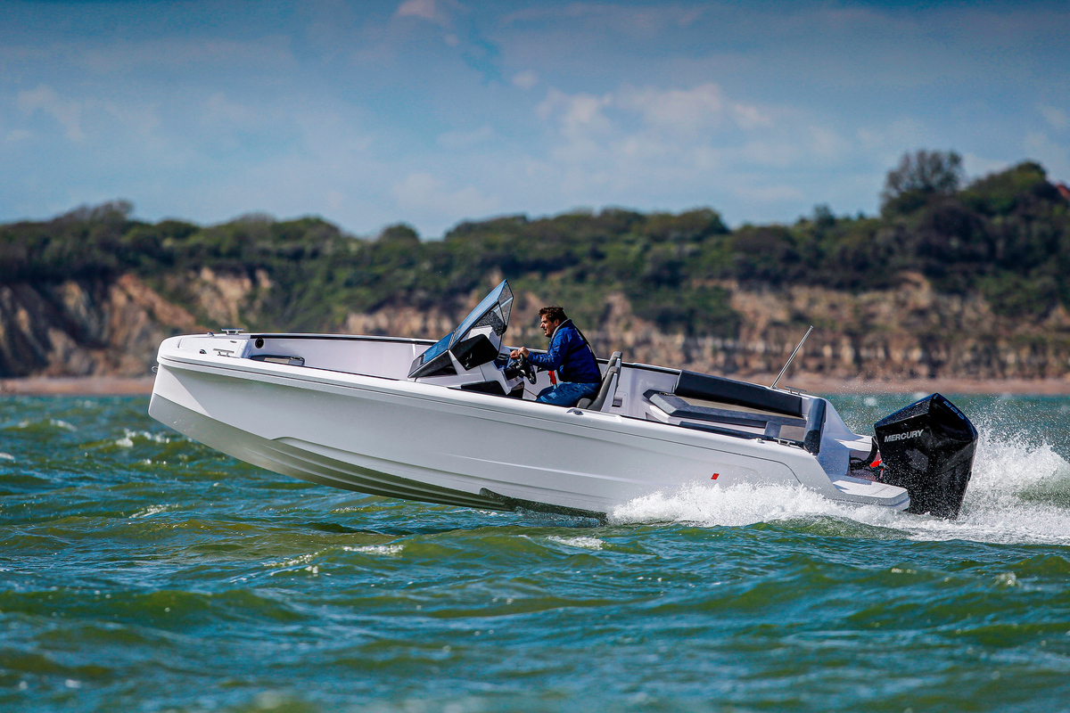 foto: 57 Axopar 22 Spyder