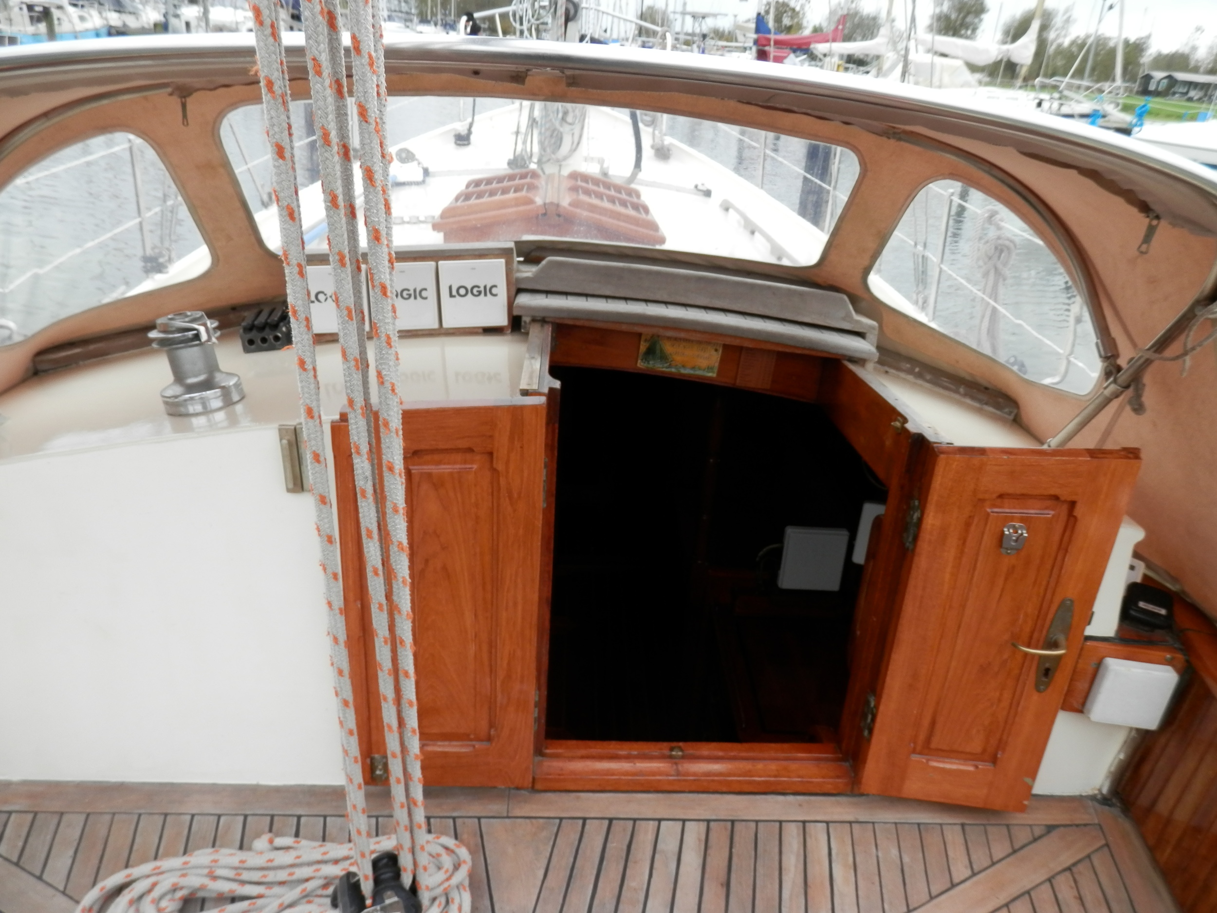 foto: 5 Danish Rose 31