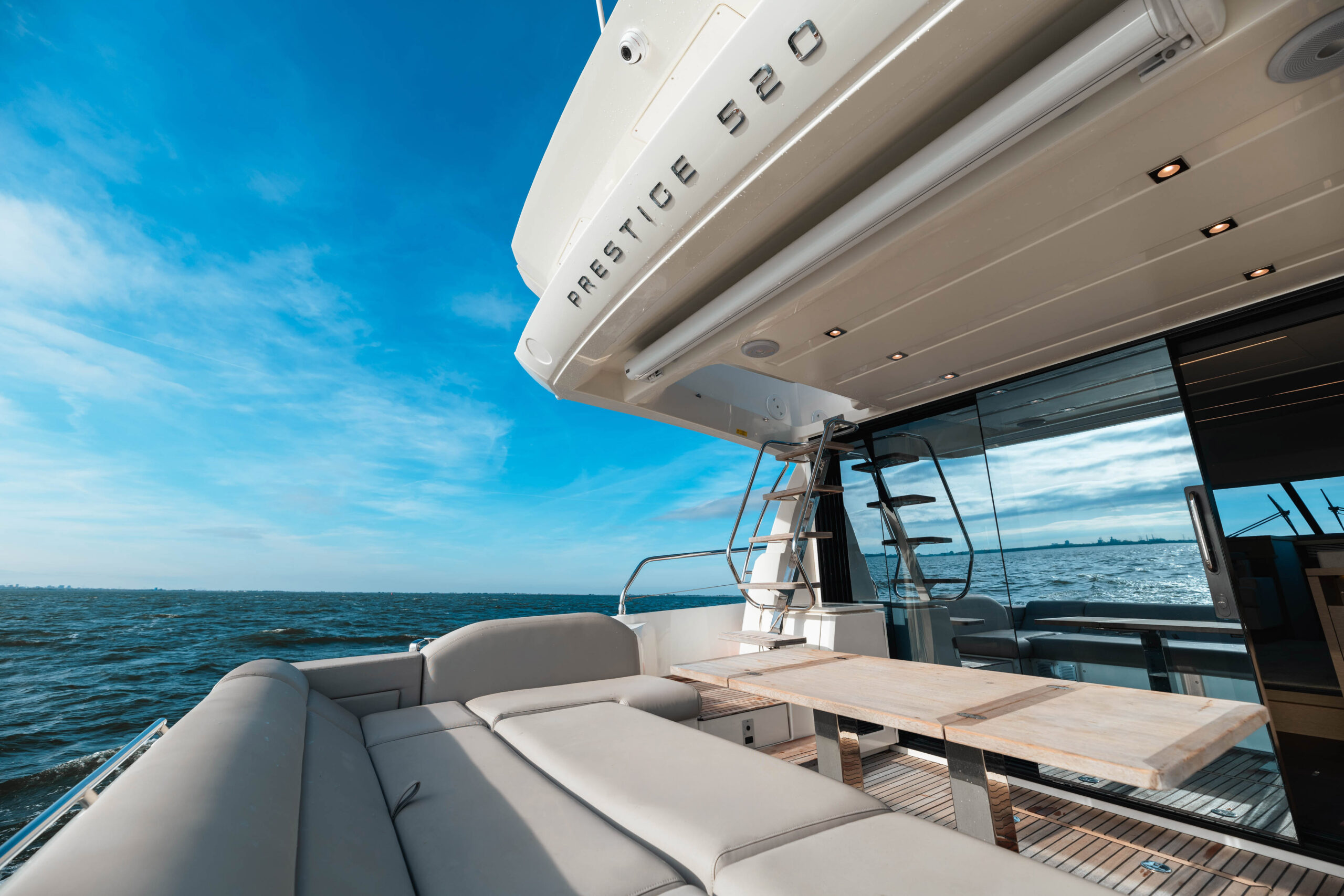 foto: 6 Prestige 520 flybridge #78