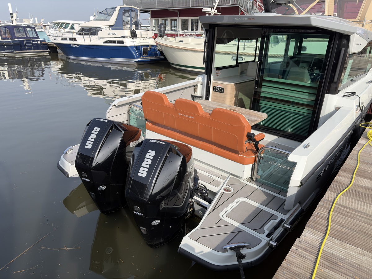 foto: 4 Saxdor 320 GTC