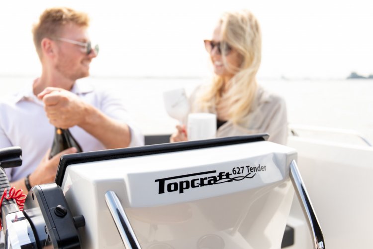 foto: 4 Topcraft 627 Tender